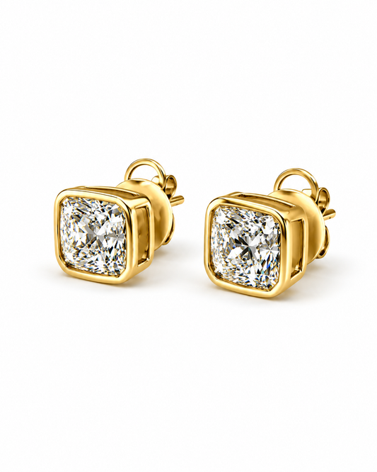 Cushion-Cut Diamond Stud Earrings in Yellow Gold