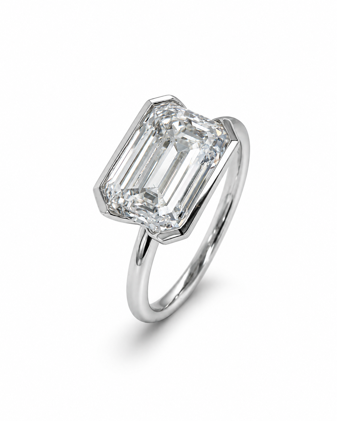 Emerald Cut Diamond Ring in White Gold