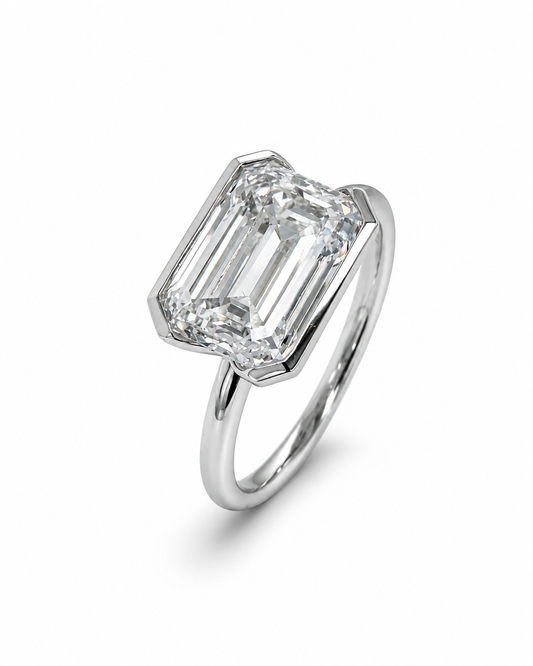 Emerald Cut Diamond Ring in White Gold