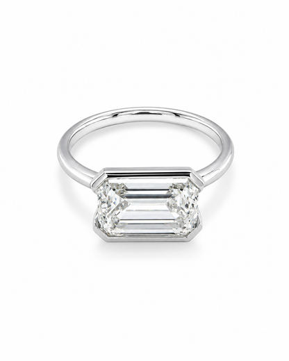 Emerald Cut Diamond Ring in White Gold