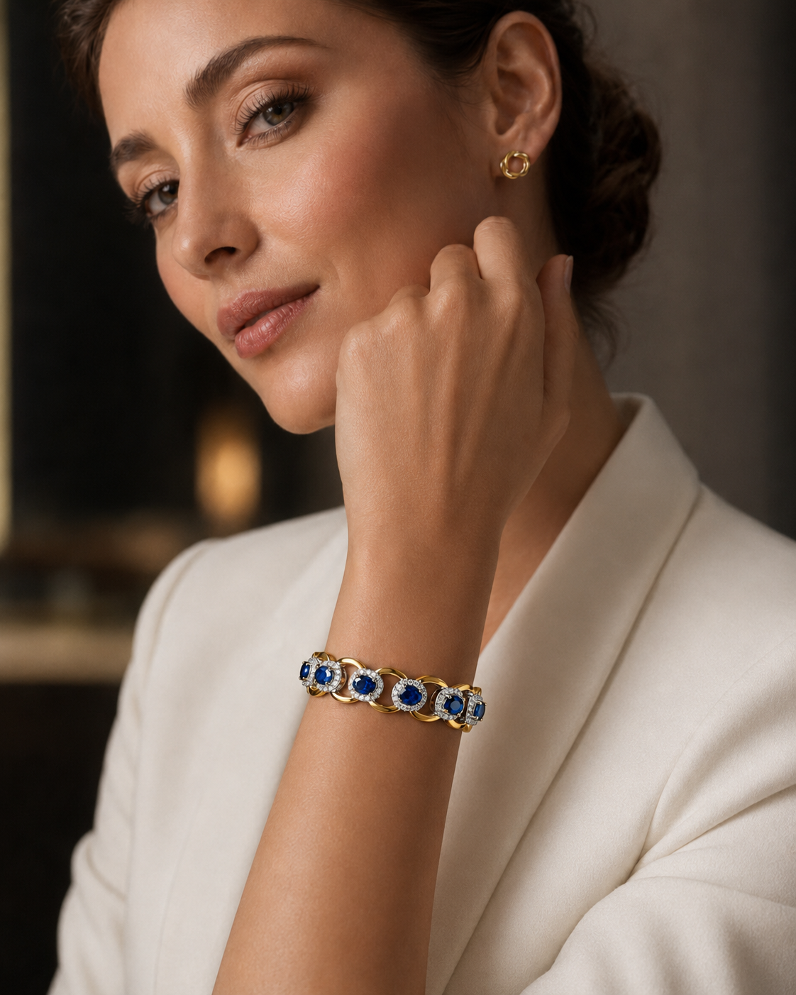 Oval Blue Sapphire & Diamond Halo Link Bracelet in Yellow Gold