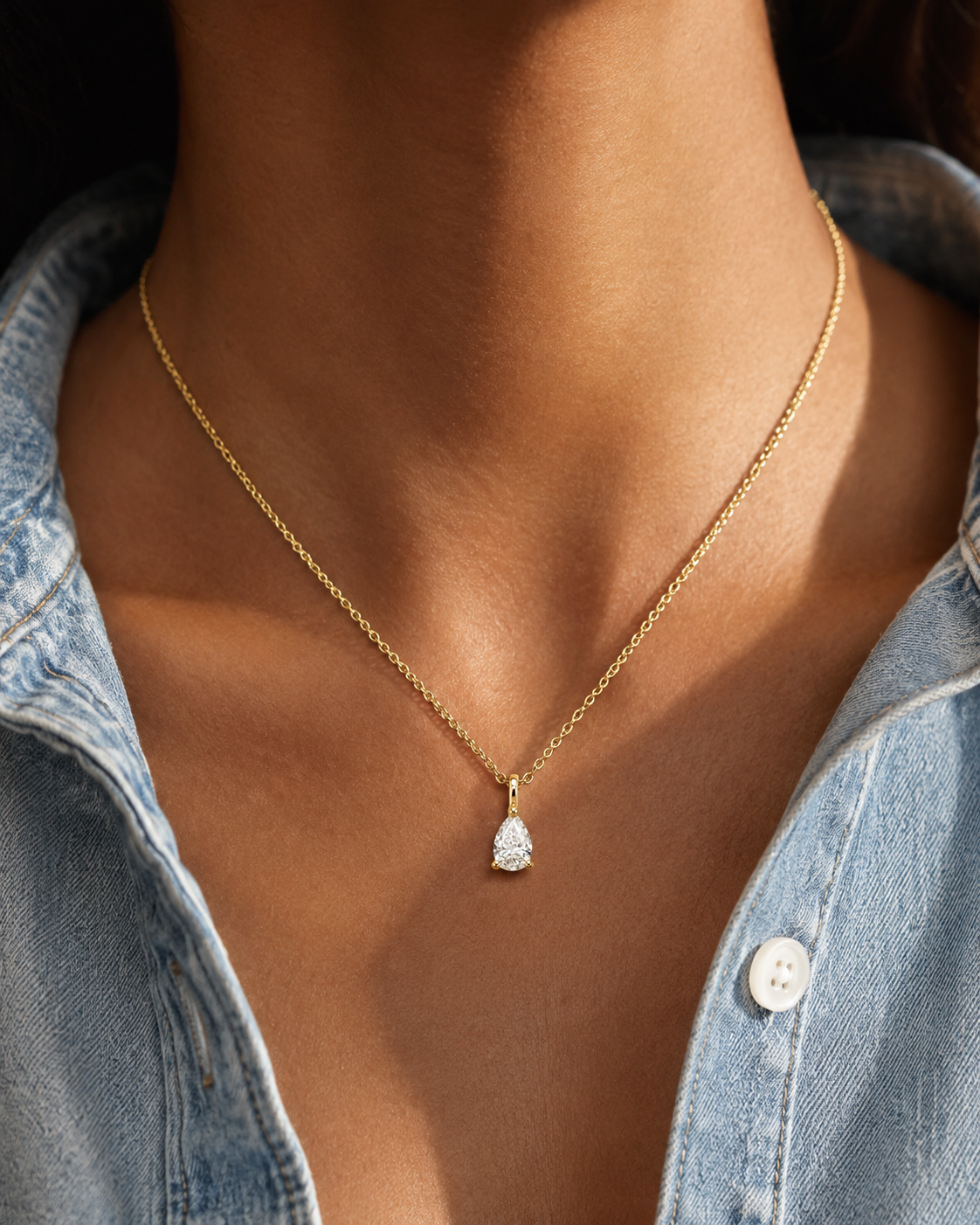 Pear-Cut Diamond Pendant Necklace in Yellow Gold