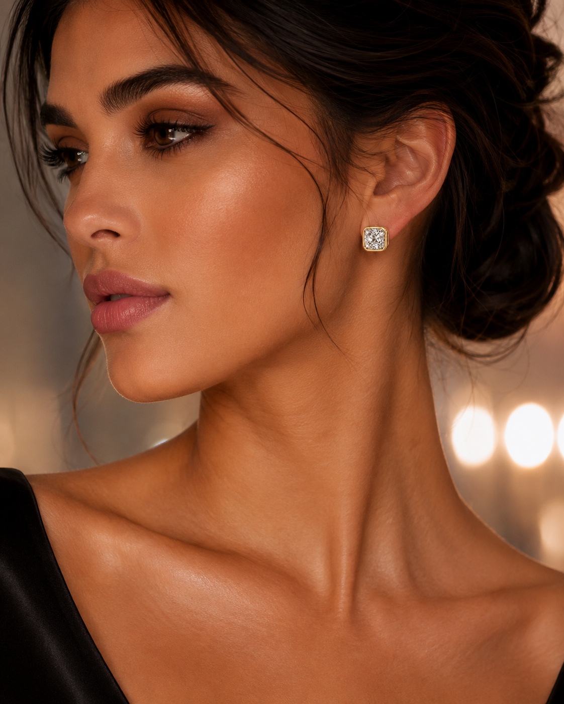 Cushion-Cut Diamond Stud Earrings in Yellow Gold