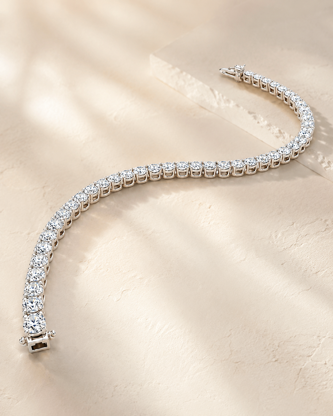 Round Diamond Tennis Bracelet in White Metal