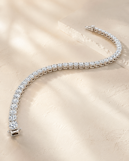 Round Diamond Tennis Bracelet in White Metal