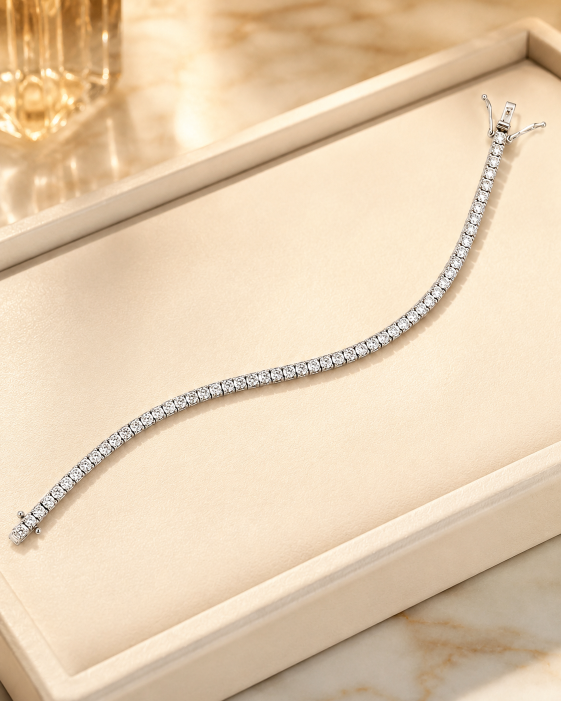 Classic Round Diamond Tennis Bracelet in Polished White Gold